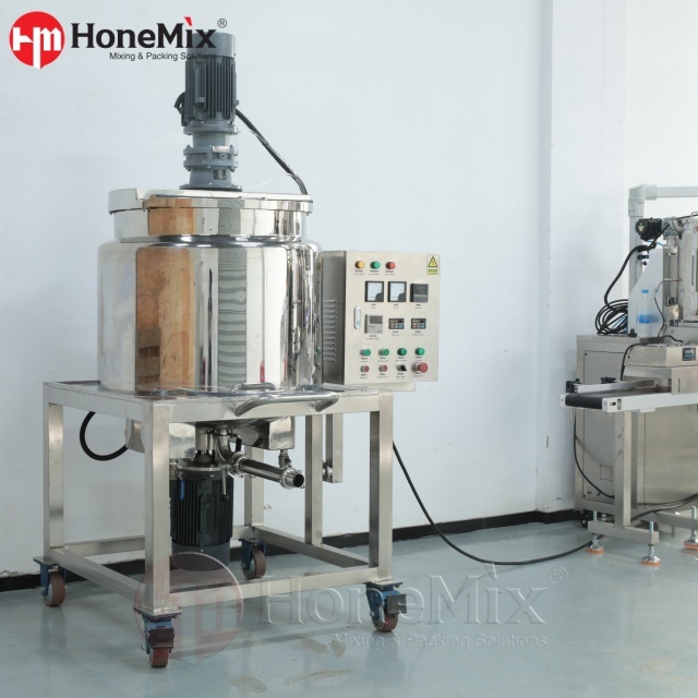 HONEMIX-Mobile-Stainless-Steel-Mixing-Tank-Full-View-With-Agitator-And-Wheels