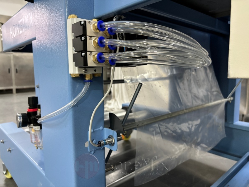 Honemix-Precision-Film-Cutting-System-Close-Up
