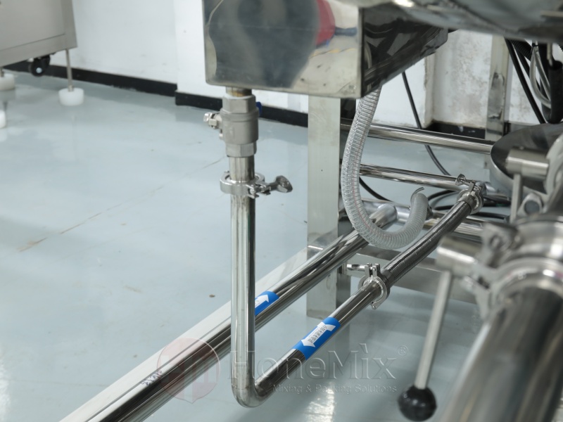 Honemix-Stainless-Steel-Liquid-Mixer-Frame-And-Pipeline-Detail