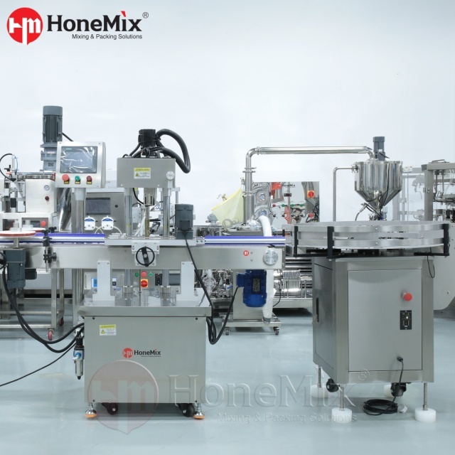Honemix-Automatic-Gear-Pump-Filling-And-Capping-Line-Front-View