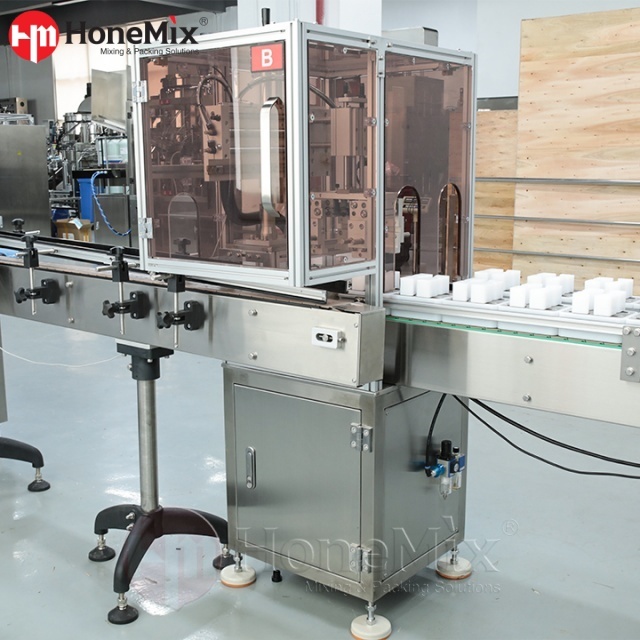 Honemix-Rotary-Perfume-Bottle-Filling-Machine-Front-View