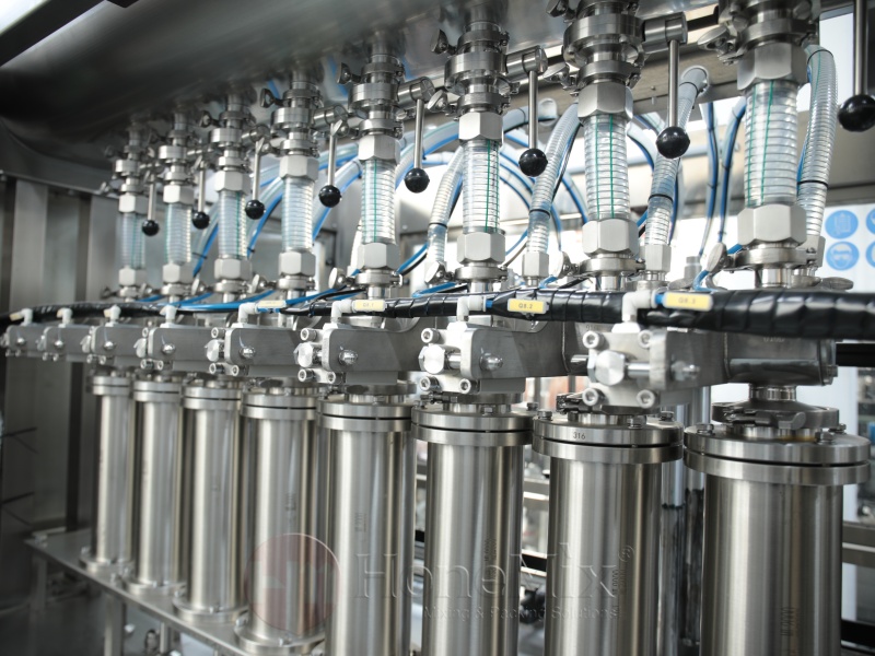 Multi-Nozzle-Automatic-Piston-Filling-Machine-Filling-Station