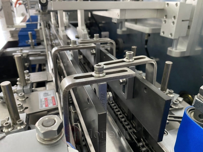 HONEMIX-Cartoning-Machine-Carton-Opening-Station