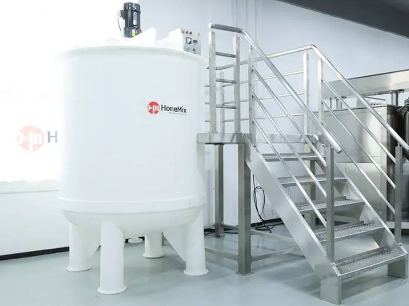 Electric Vs Pneumatic Mixing Tanks: A Full Comparison