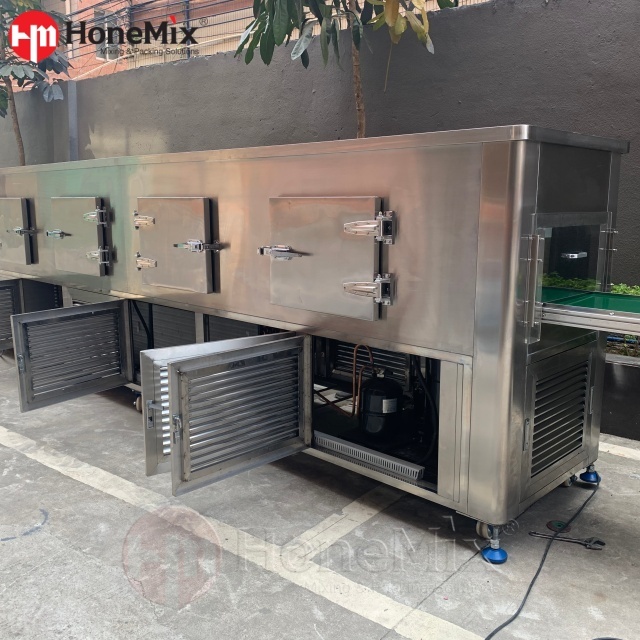 Honemix-Lipstick-Cooling-Tunnel-Working-Area-View