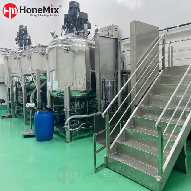 HONEMIX 3000L Industrial Toothpaste Making Machine with Auxiliary Tanks and Access Platform