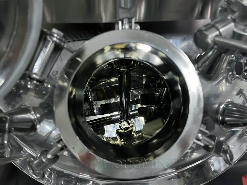 Bottom Homogenizer Inside Vacuum Emulsifying Mixer