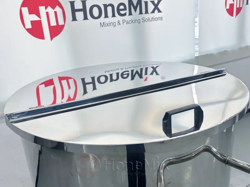 HONEMIX Open Lid Storage Tank Edge Detail With Sanitary Mirror Polishing