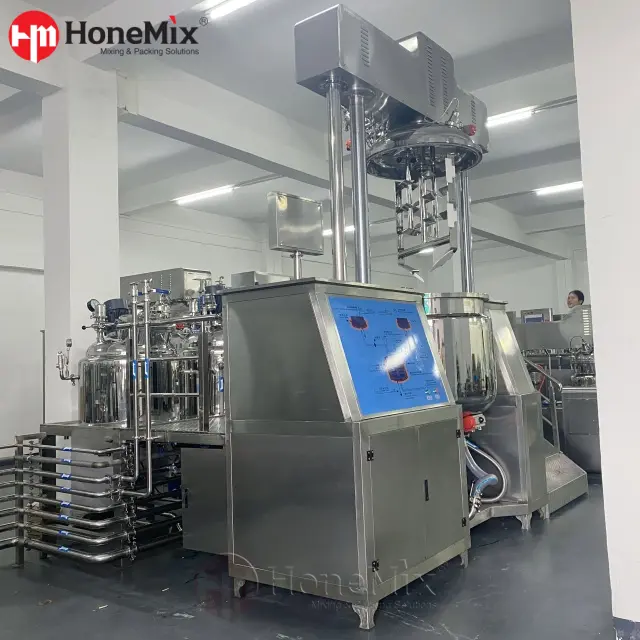 Dual Hydraulic Lifting Vacuum Emulsifying Mixer Side View